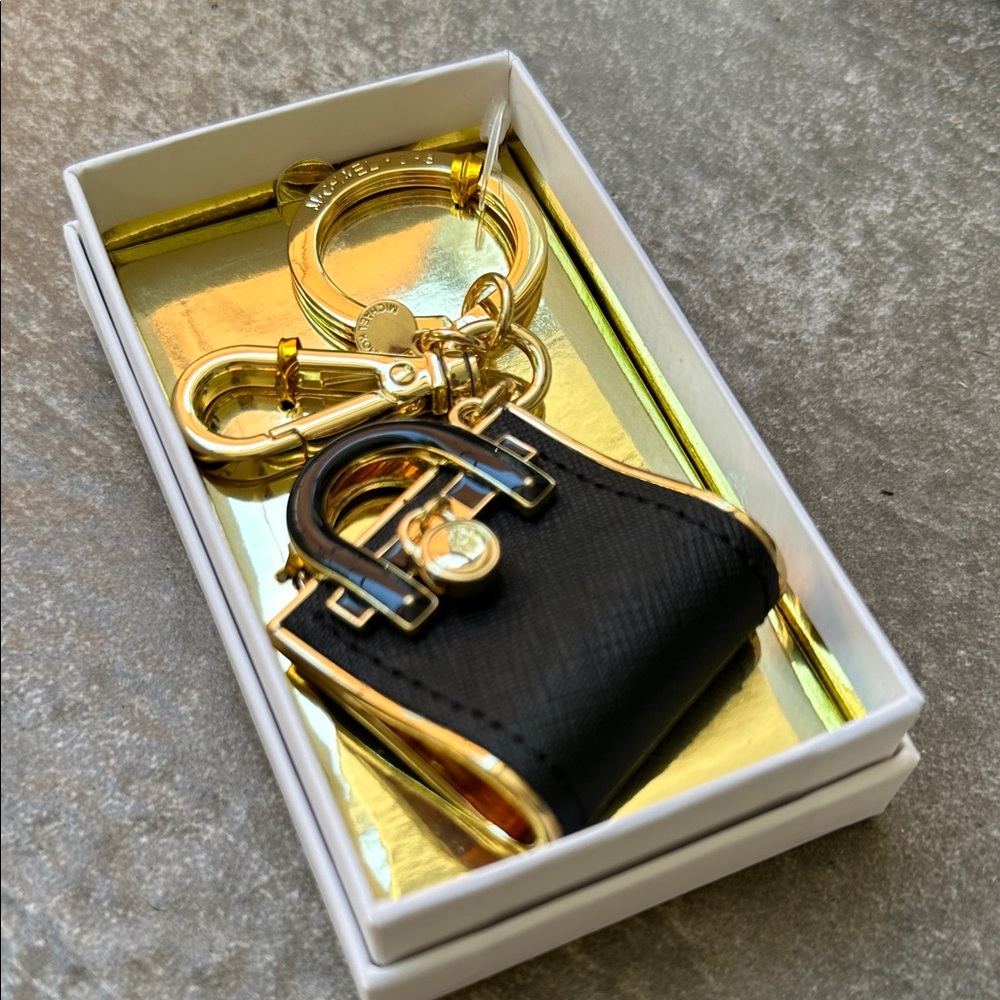 NWT Michael Kors Black and Gold Keychain with Mini Bag Charm